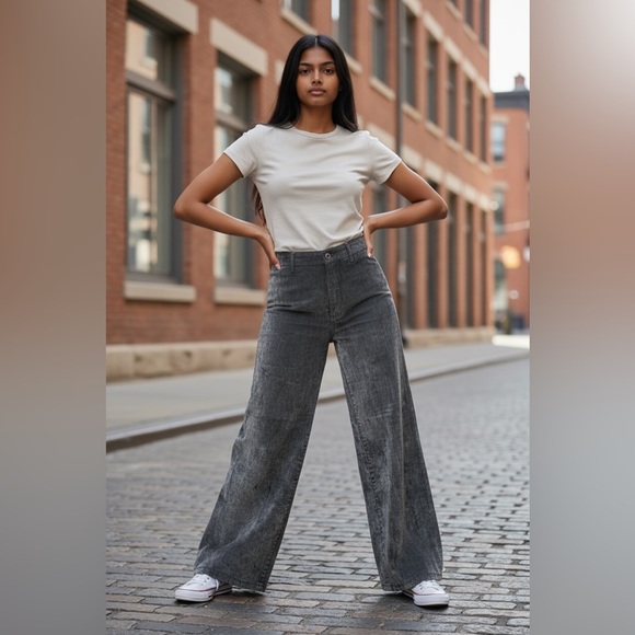 Universal Thread Pants - Universal Thread Gray velour Sailor Wide Leg Pants - Size 8R